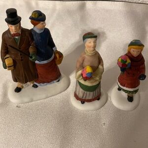 🎄Department 56 “Chelsea Lane Shopping “ village accessory. Vintage.